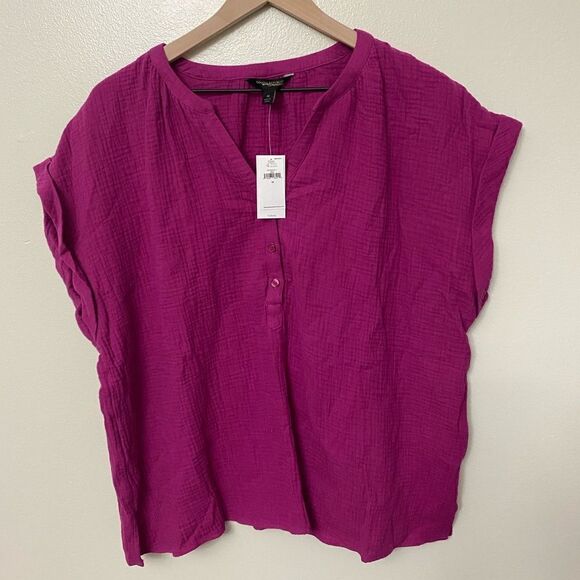 Banana Republic Gauze Button-Front Tee - Picture 5 of 10